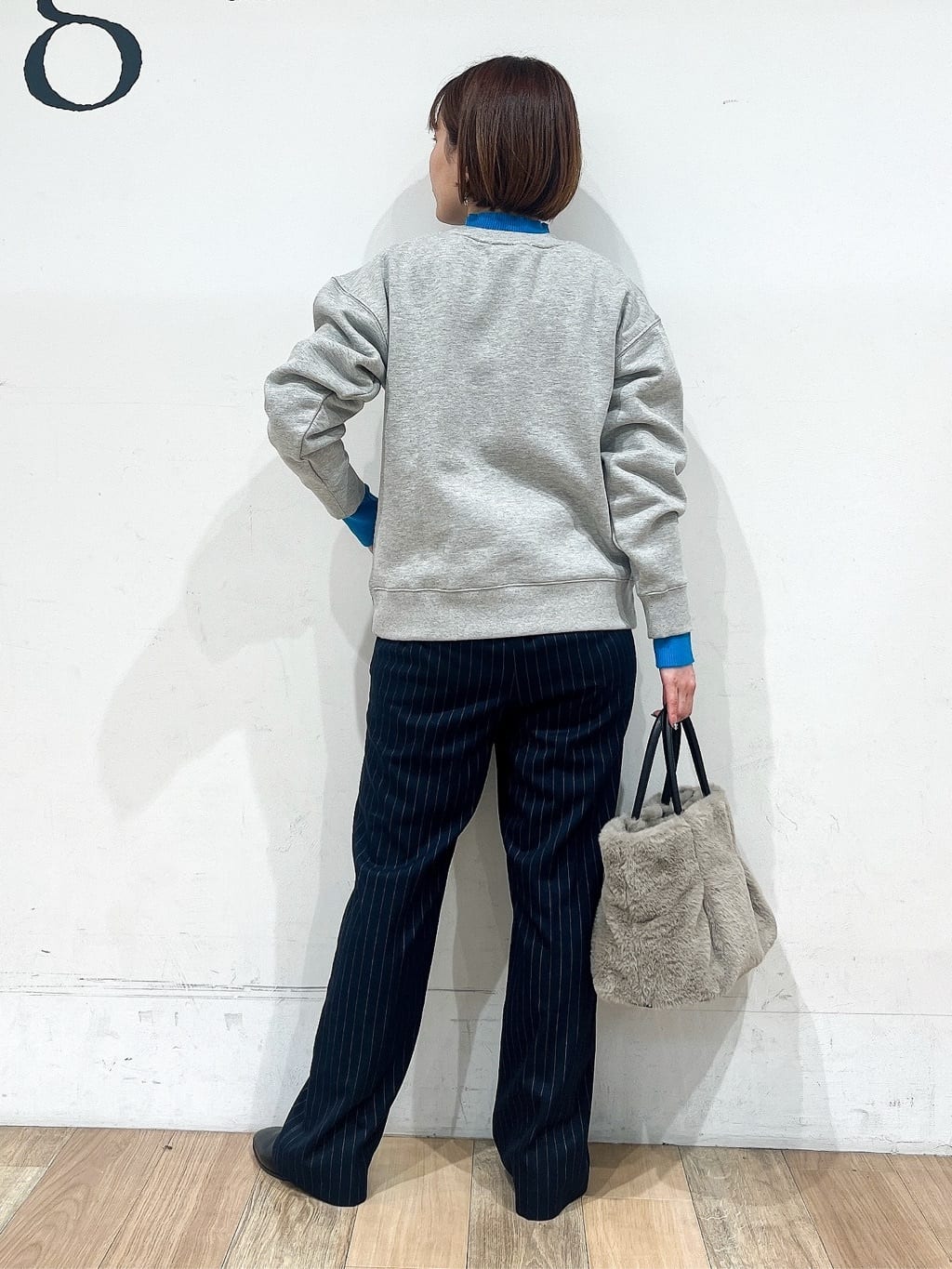 山さんさんの「grove｜【あったか裏起毛】きれいも楽ちんも叶える、ストレッチストレートパンツ」を使ったコーディネート