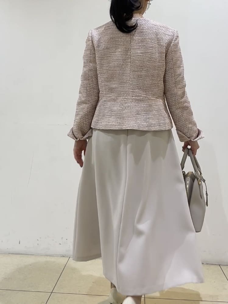 watanabeさんの「UNTITLED｜【きれいめ】ツイード ペプラムジャケット」を使ったコーディネート