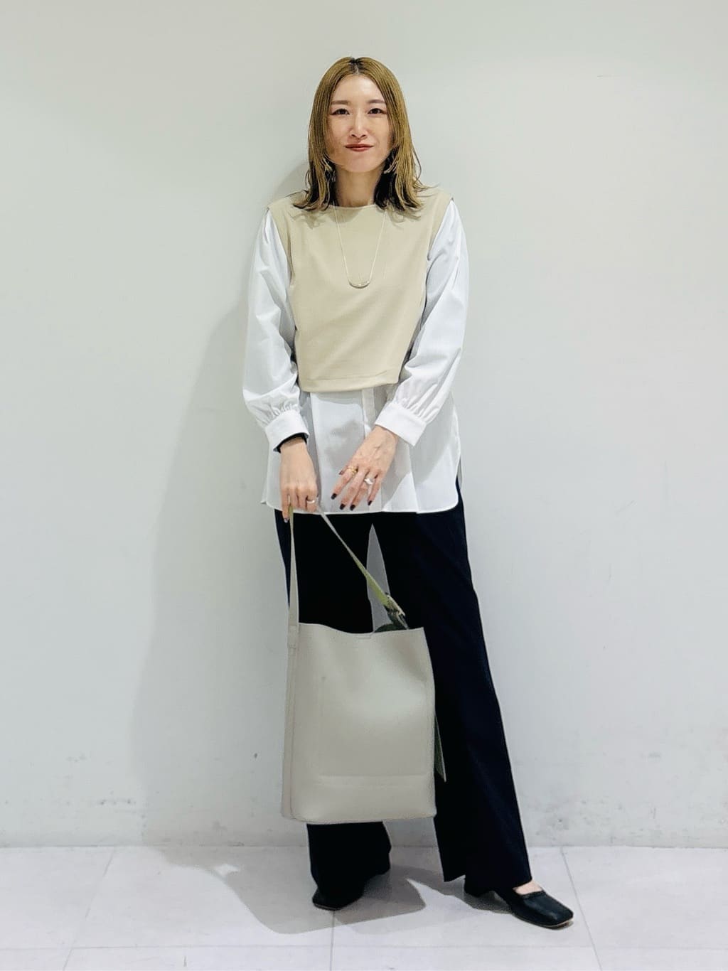 kotakiさんの「INDIVI｜【洗える／UVケア】レイヤード風デザイントップス」を使ったコーディネート