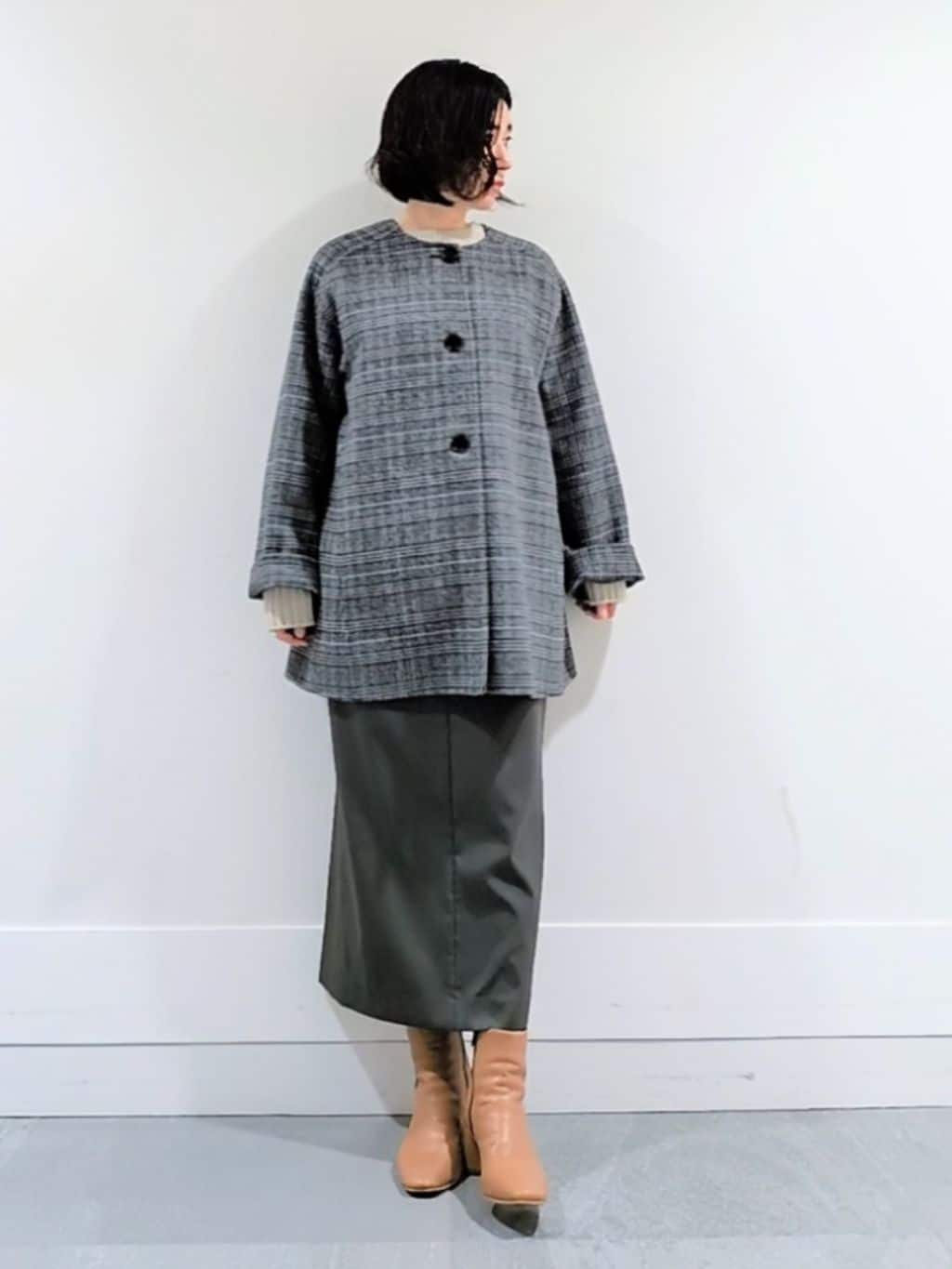 ミズタさんの「UNTITLED｜【ミディ丈/軽やか】セミラグランリバー コート」を使ったコーディネート