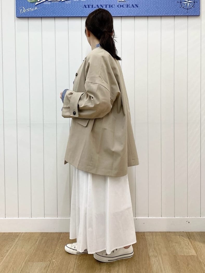yoshiさんの「Dessin｜【花粉ガード/撥水加工/洗える】クルーネックスプリングコート」を使ったコーディネート