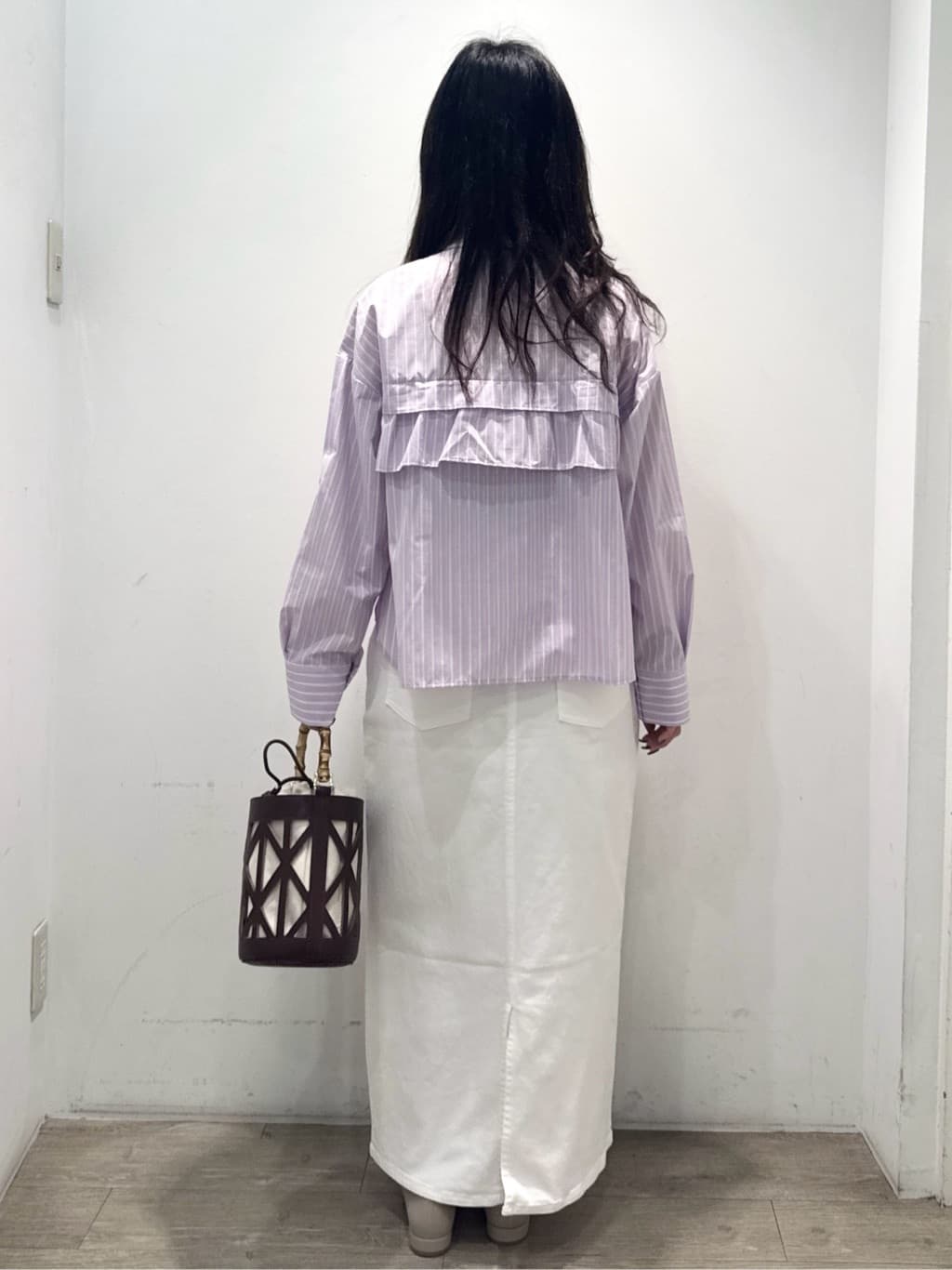 yuicciさんの「OPAQUE.CLIP｜タックフリルシャツ【洗濯機OK】」を使ったコーディネート