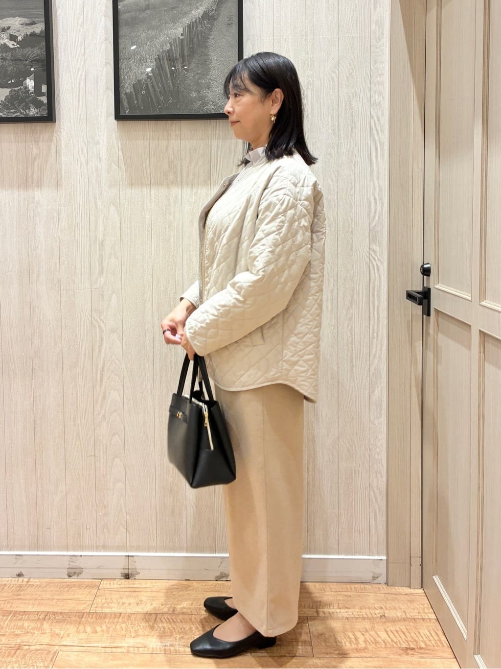 youさんの「SHOO･LA･RUE｜【洗濯機可】上品で華やか スタンドフリルブラウス」を使ったコーディネート