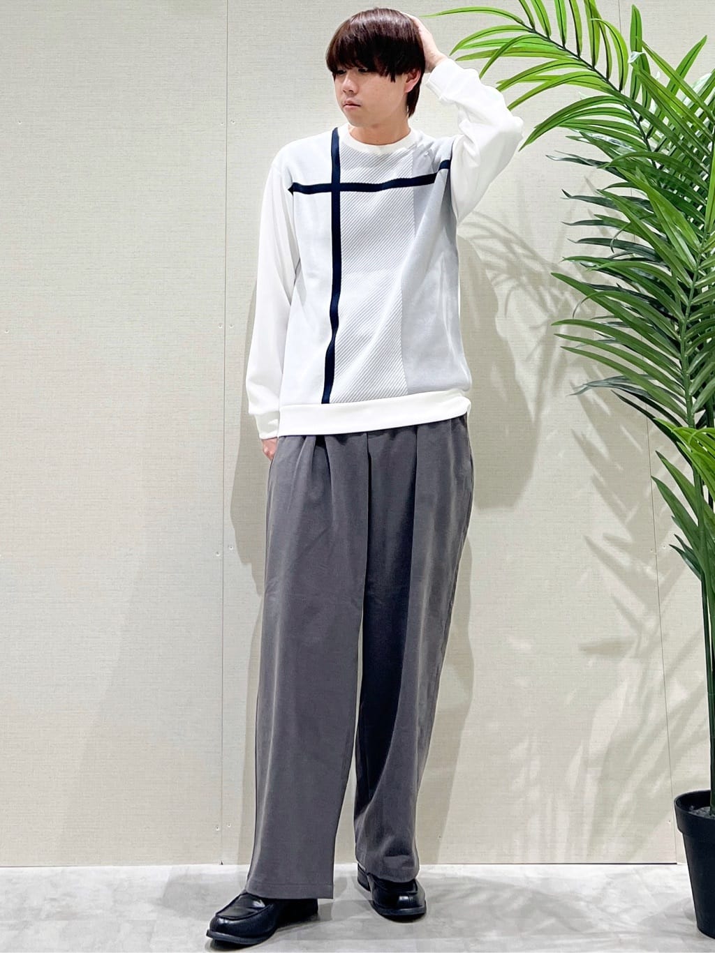 SHI-MAさんの「THE SHOP TK｜チェック柄ダンボール スウェット 洗濯機OK」を使ったコーディネート