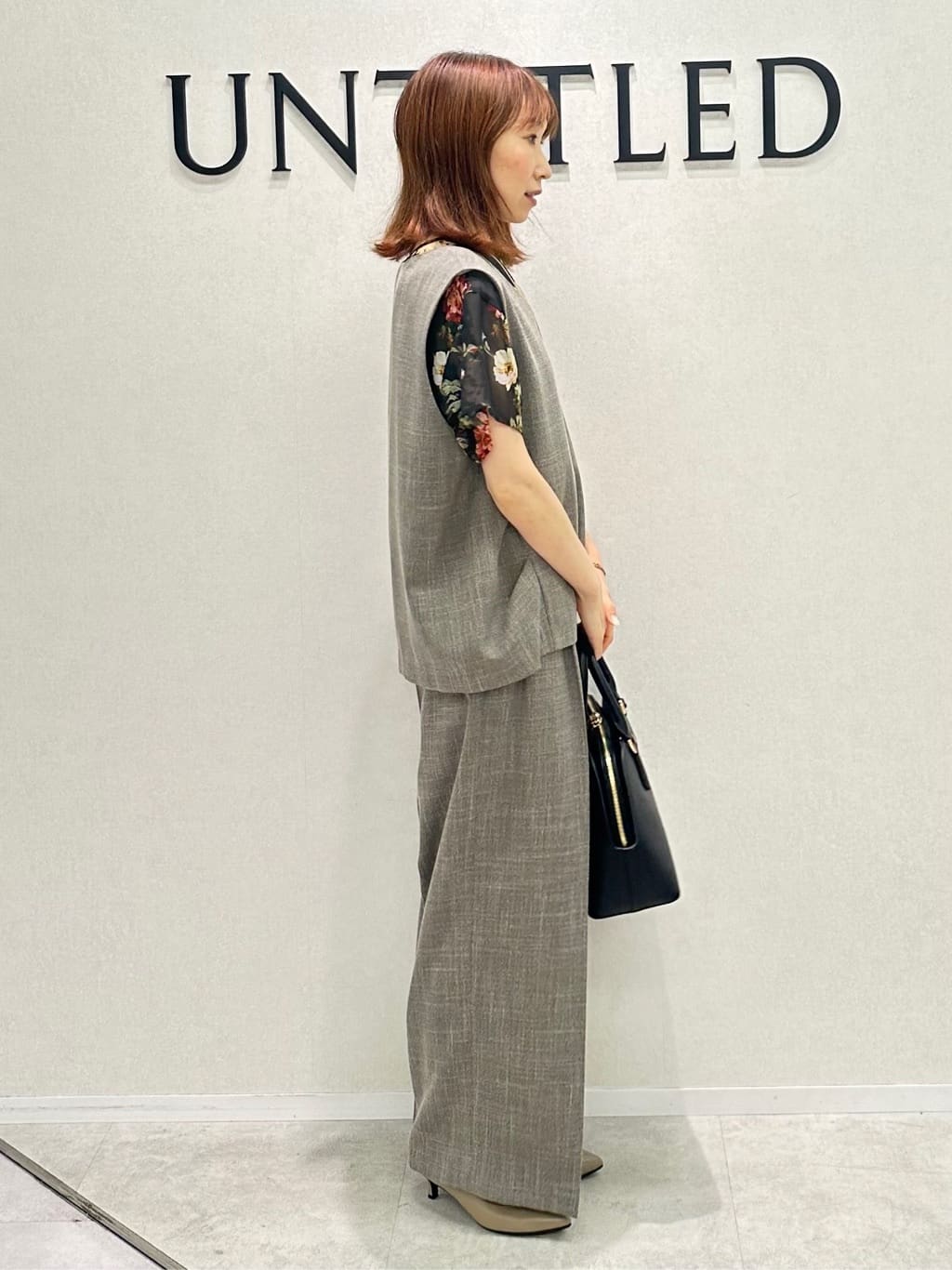 Miwaさんの「UNTITLED｜【接触冷感／コットン100／洗える／丸首】ノースリーブ天竺プルオーバー」を使ったコーディネート