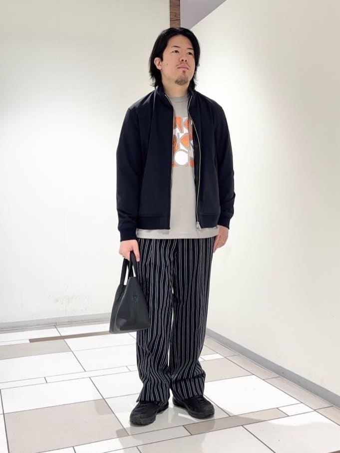 及川さんの「TAKEO KIKUCHI｜スタンドカラー ショート リブ ブルゾン」を使ったコーディネート