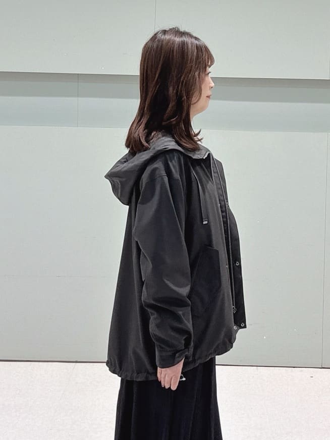 makiさんの「UNTITLED｜【洗える/はっ水】リラクシーマウンテンパーカー」を使ったコーディネート