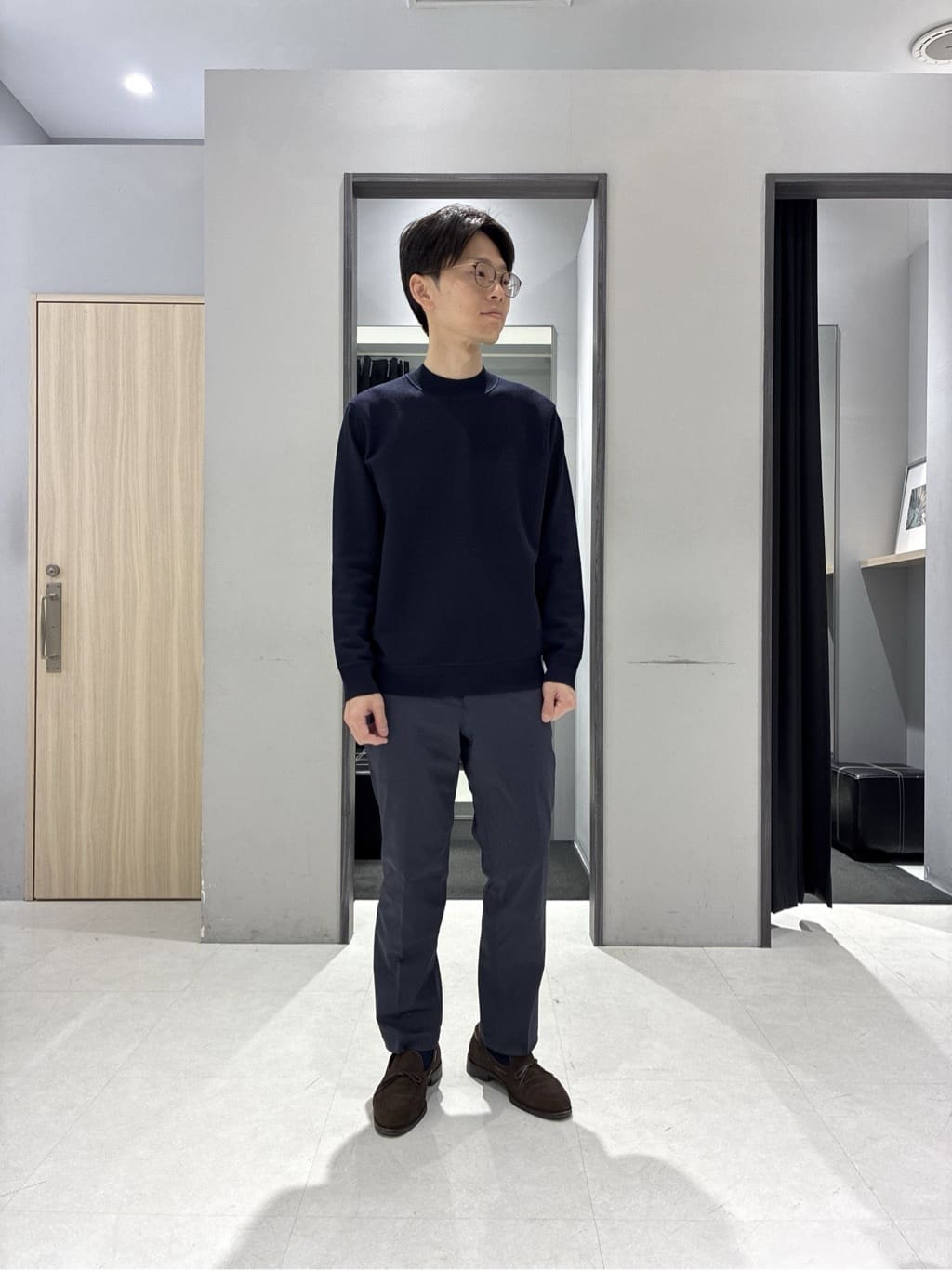 わいずみさんの「TAKEO KIKUCHI｜【360&deg;ストレッチ／軽量】None Of Stress ライト ジャケット（セットアップ対応）」を使ったコーディネート