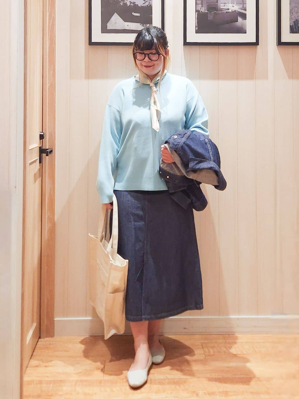 れーやんさんの「SHOO･LA･RUE｜【SHOO・LA・RUE DENIM】羽織るだけでこなれる　オーバーサイズデニムジャケット」を使ったコーディネート