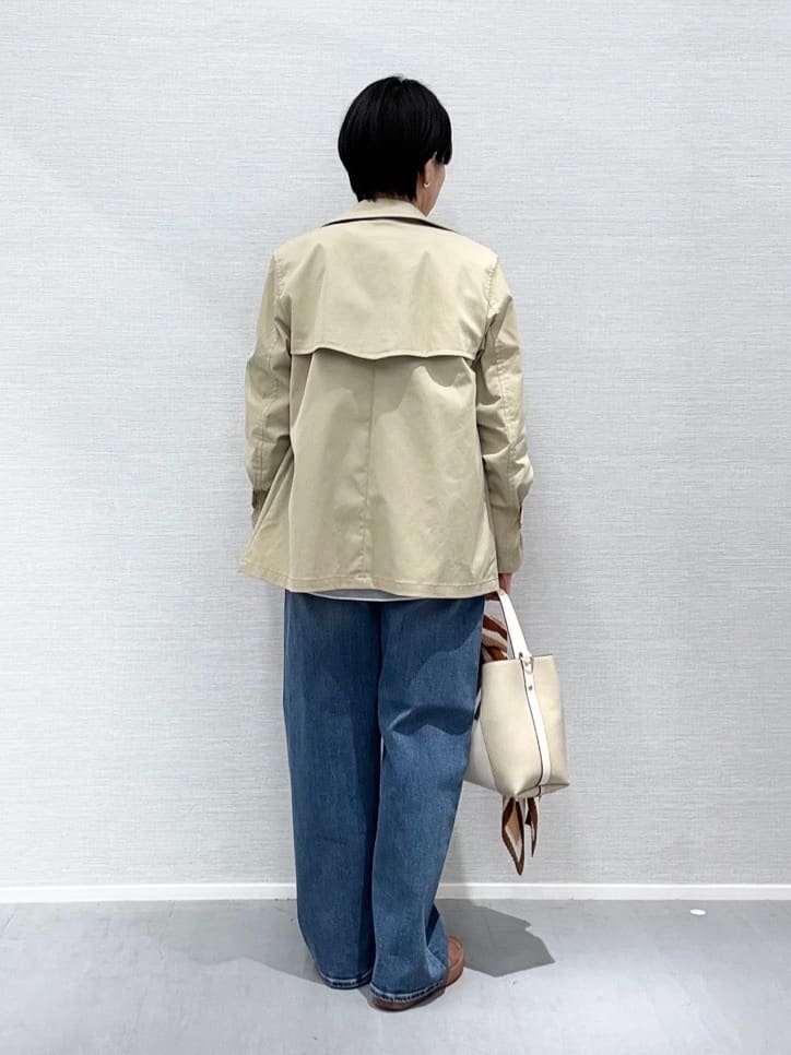 Yukoさんの「UNTITLED｜【定番人気/はっ水/洗える】タスランショートトレンチコート」を使ったコーディネート