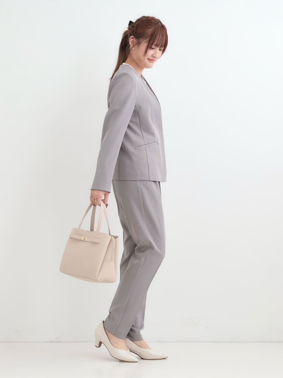 ゆゆさんの「SHOO･LA･RUE｜【洗濯機可/UV/SS-3L】すっきり好印象 ノーカラージャケット」を使ったコーディネート