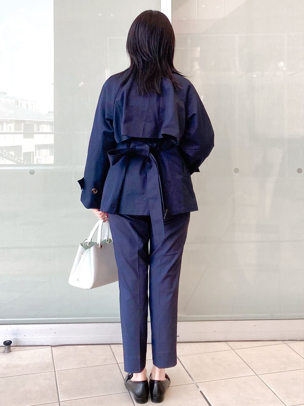 Jeanさんの「OPAQUE.CLIP｜ミドルトレンチコート【洗濯機OK】」を使ったコーディネート