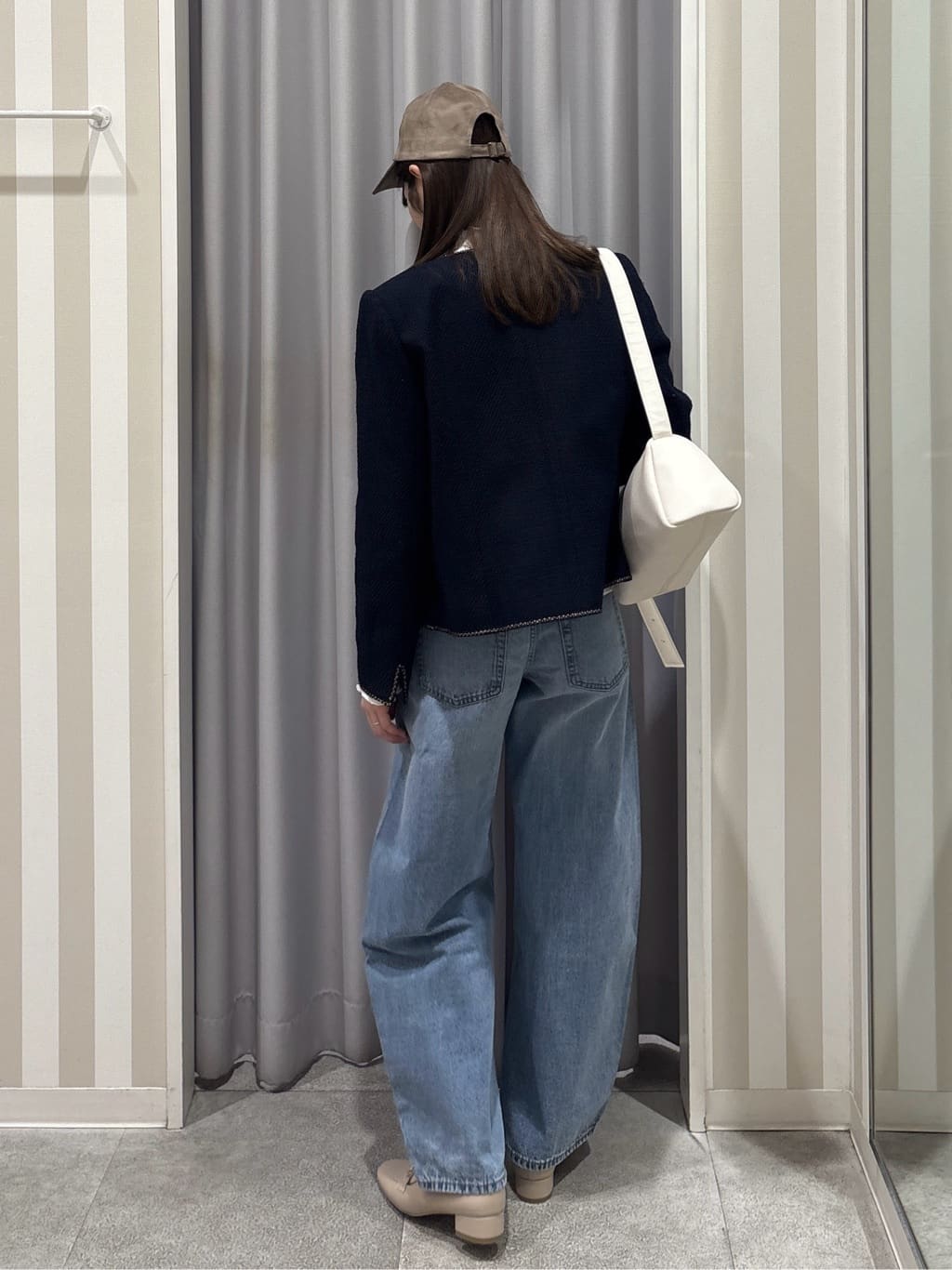 Rikaさんの「SHOO･LA･RUE｜カジュアルからきれいめまで ワンハンドル ショルダーバッグ」を使ったコーディネート