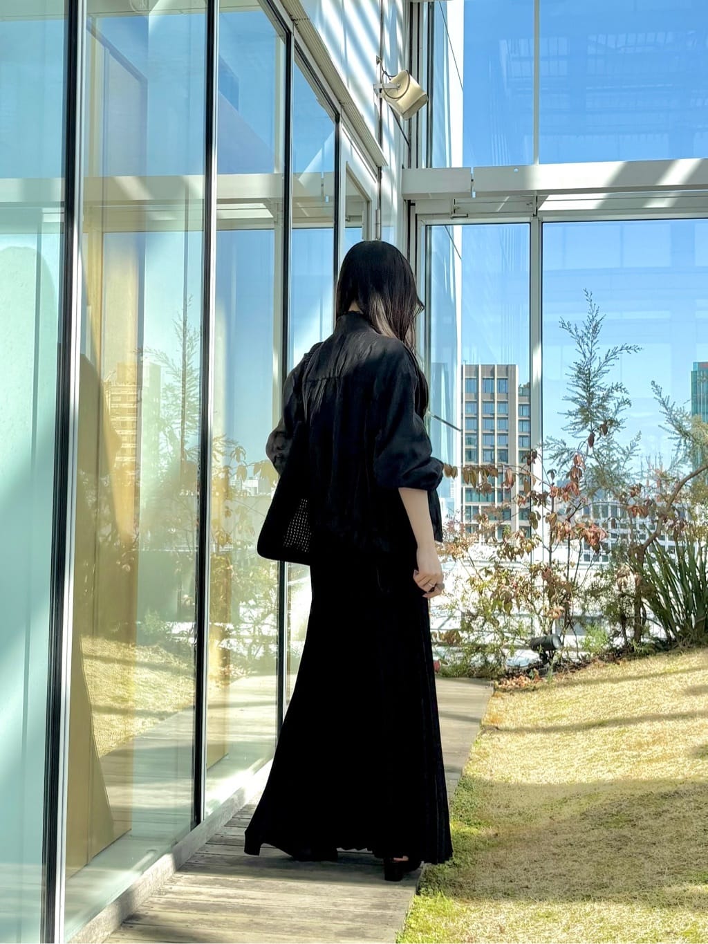 ibukiさんの「INDIVI｜シアーラメカットソー」を使ったコーディネート