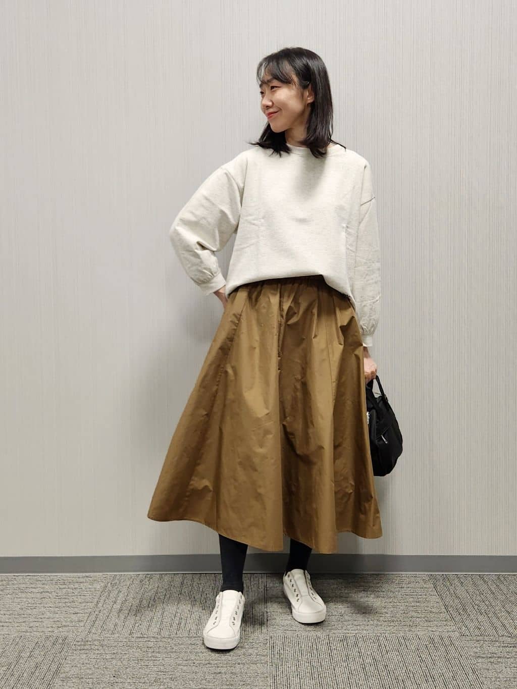 naraさんの「Dessin｜【360度可愛い・洗える】バックヘンリーカットソー」を使ったコーディネート