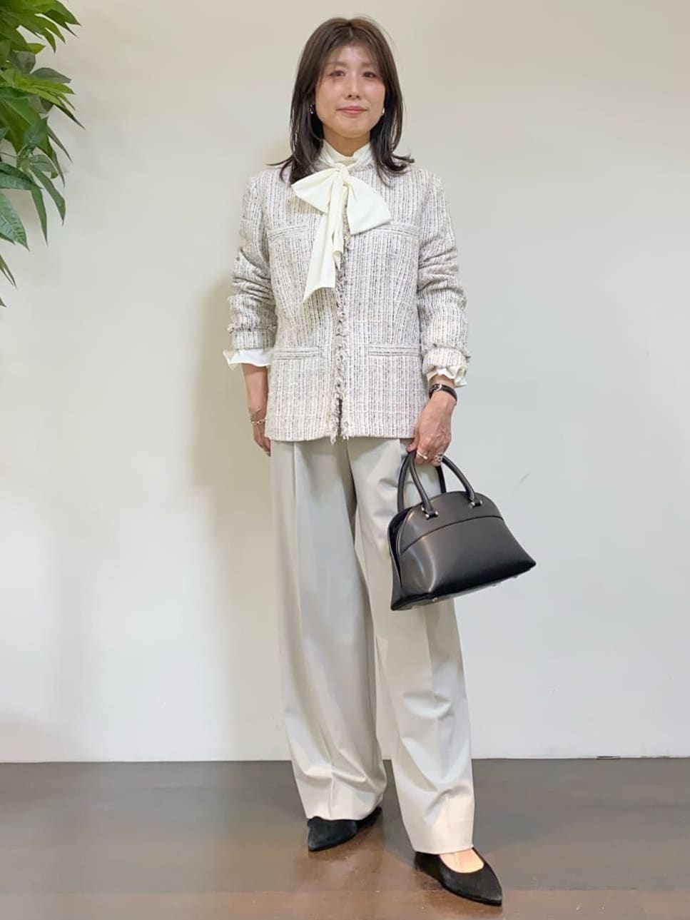 tomoさんの「UNTITLED｜【仕事着/スーツ】ファンシーツイード ジャケット」を使ったコーディネート