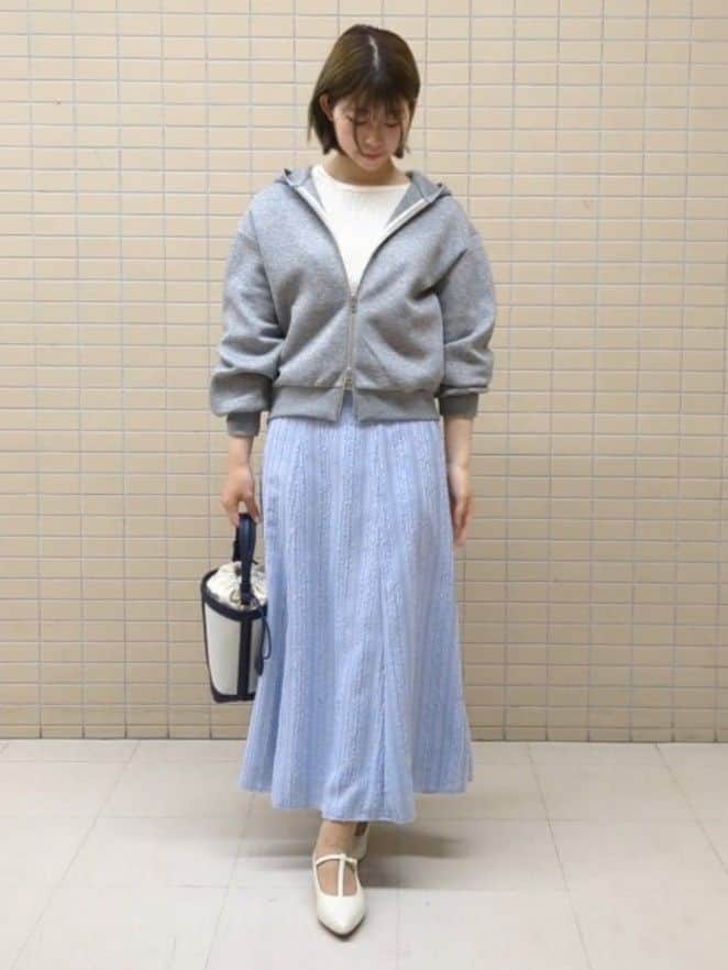 ひまりさんの「Reflect｜【インナーにおすすめ◎】クルーネックストレッチリブトップス」を使ったコーディネート