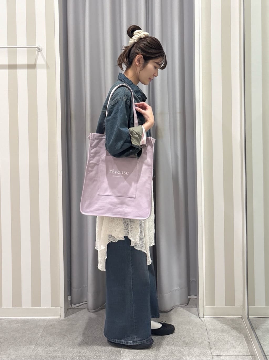 Rikaさんの「SHOO･LA･RUE｜【S-LL/洗濯機可】着こなしいろいろ 首元すっきりボートネック ボーダーロンT」を使ったコーディネート
