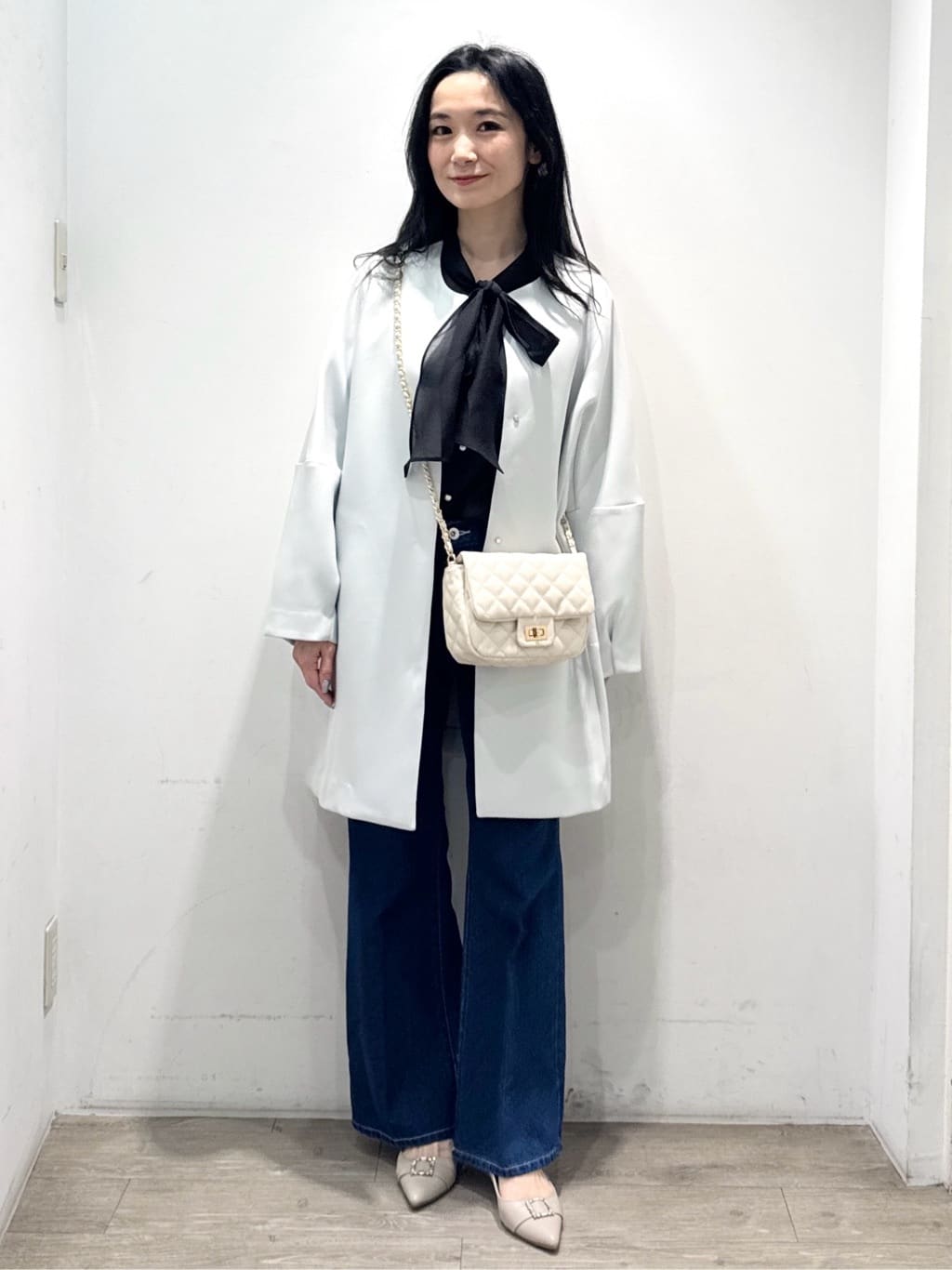 yuicciさんの「OPAQUE.CLIP｜フォルムスリーブミドルコート【洗濯機OK】」を使ったコーディネート