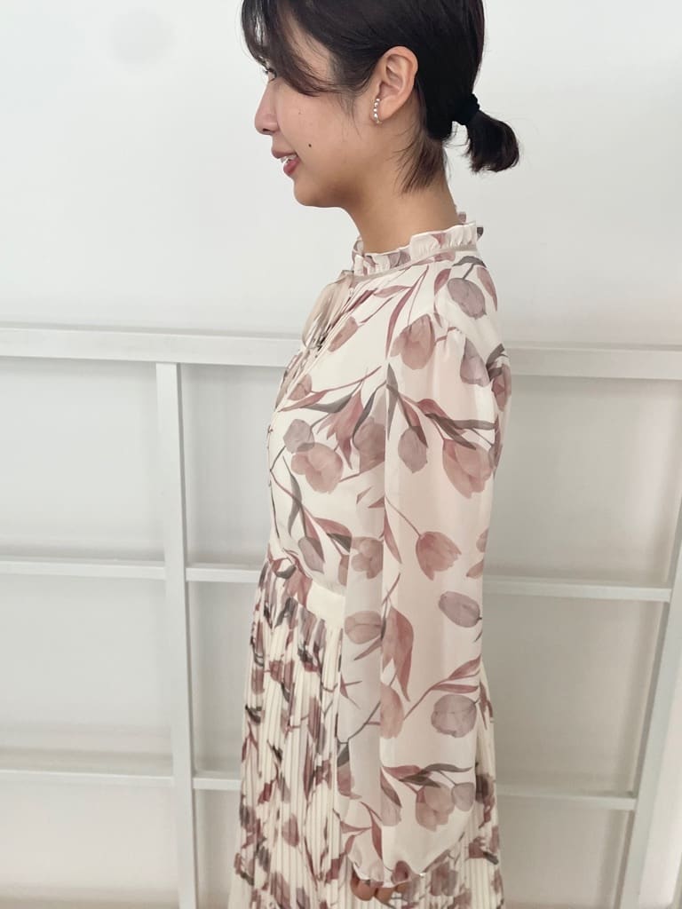 abeさんの「Couture brooch｜ダブルリボンパンプス」を使ったコーディネート