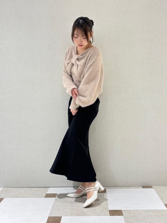 せらら⭐️さんの「ESPERANZA｜Wストラップパンプス」を使ったコーディネート
