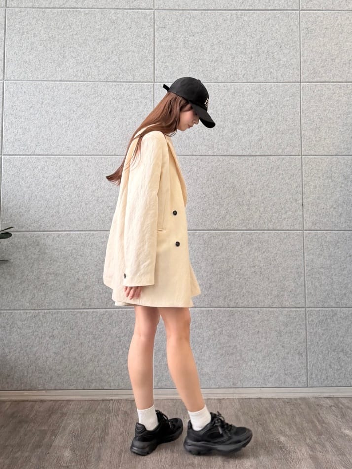 kanamiさんの「CODE A｜arc tailored jacket」を使ったコーディネート