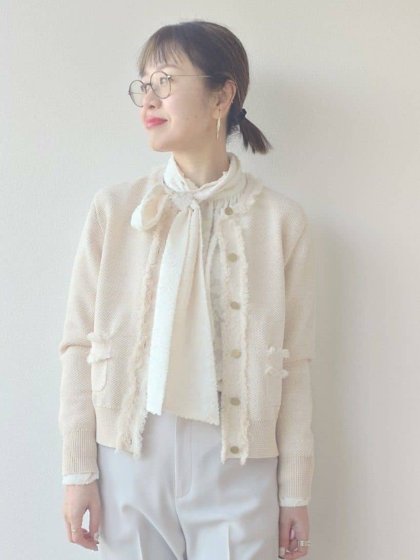 MUTSUKOさんの「UNTITLED｜【洗える/ジャケット風】ツイードニットカーディガン」を使ったコーディネート
