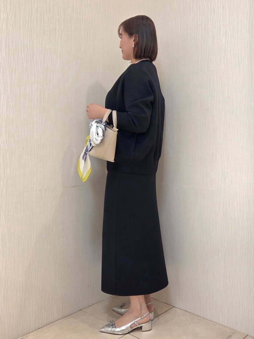 naokoさんの「UNTITLED｜◆【軽羽織り/セットアップ可】ジップアップニットカーディガン」を使ったコーディネート