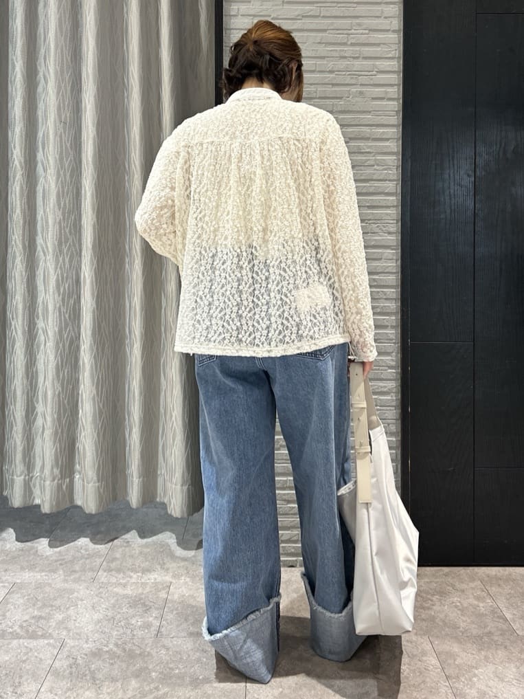 ga_riさんの「THE SHOP TK｜レースシャツトップス」を使ったコーディネート