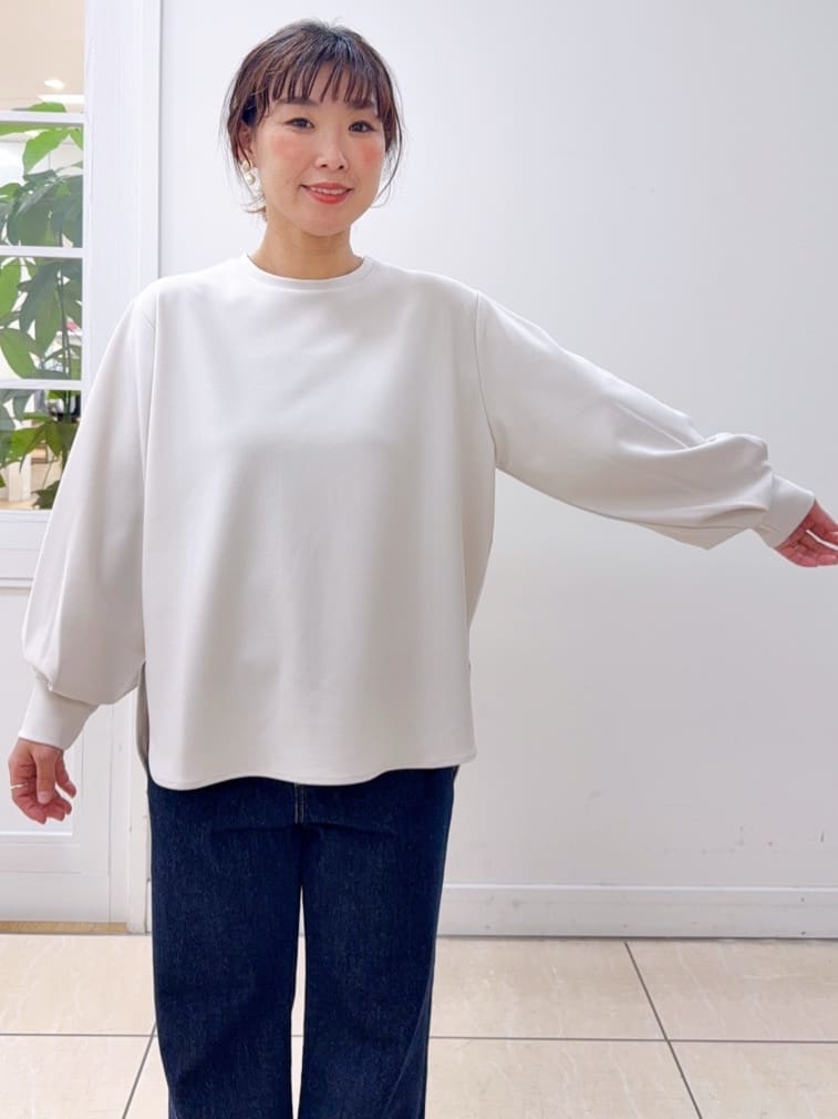 Osawaさんの「Dessin｜オーバルモチーフコードネックレス」を使ったコーディネート