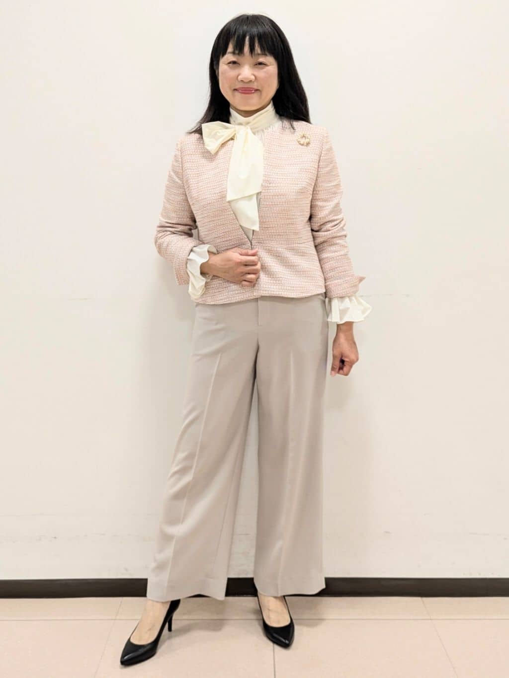 ともさんの「UNTITLED｜【新色追加/接触冷感/セットアップ可】エアリー ワイドパンツ」を使ったコーディネート