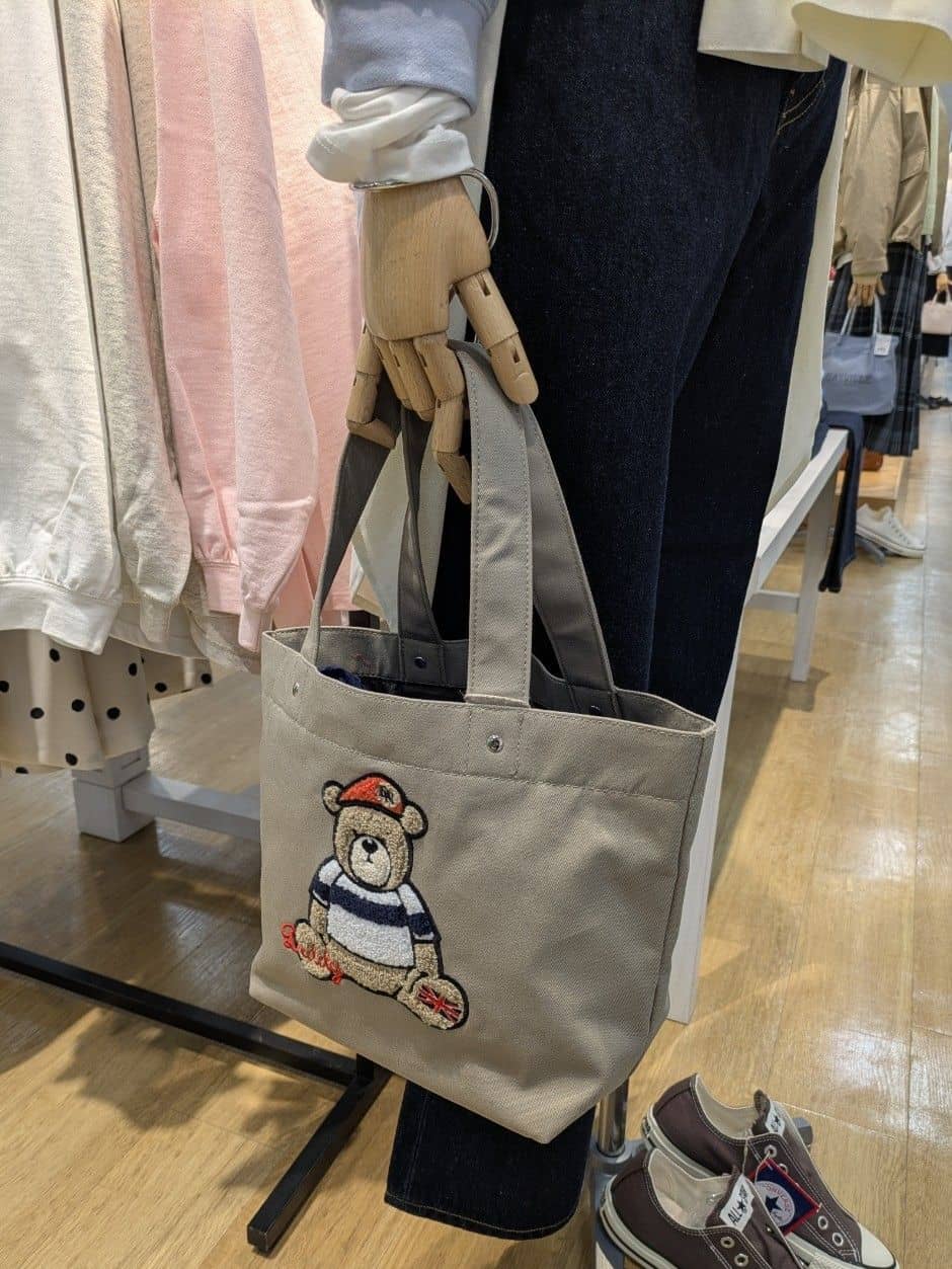 momoさんの「Dessin｜Deddyさがら刺繍トートバッグ」を使ったコーディネート