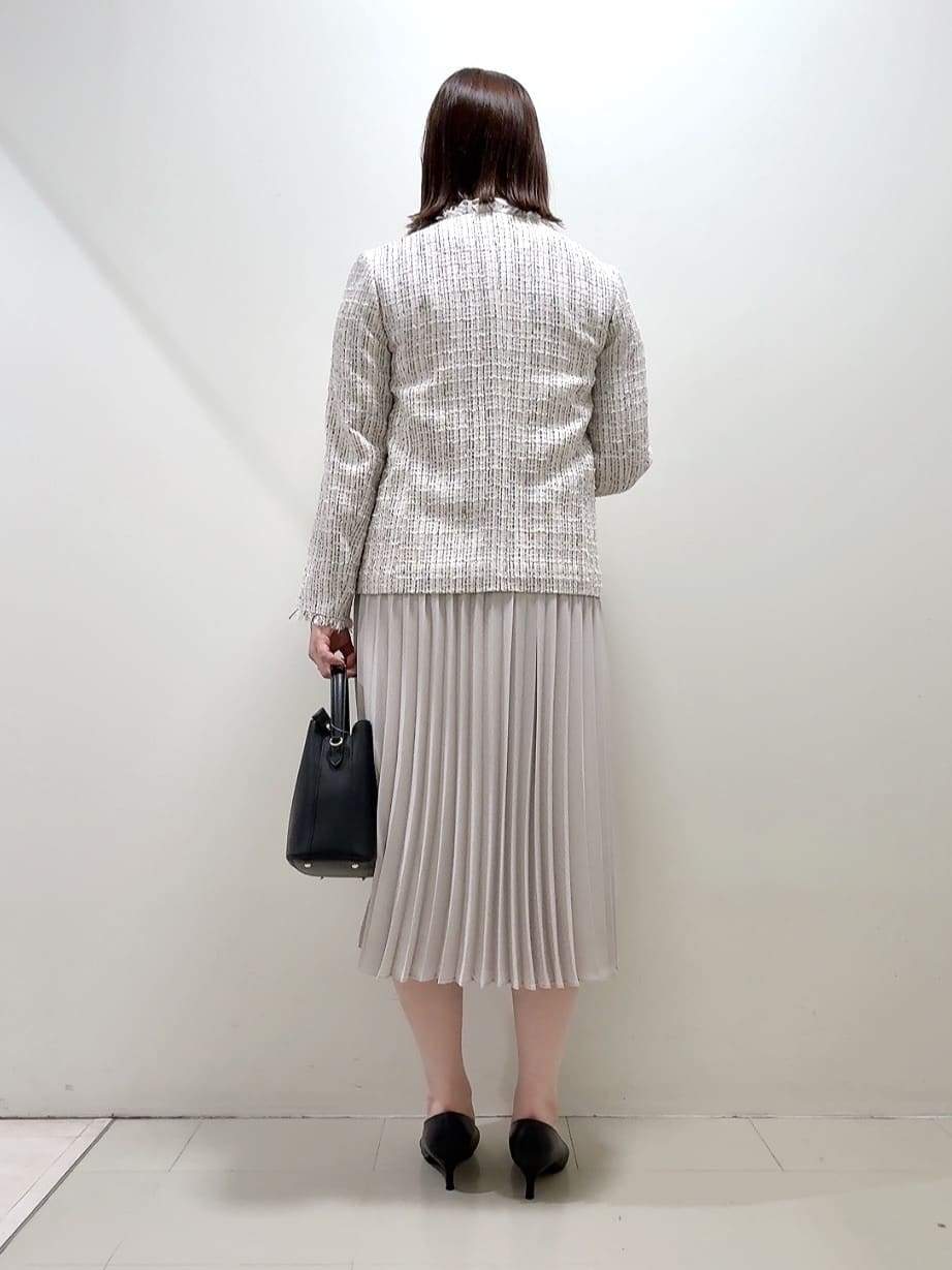 YUIさんの「UNTITLED｜【仕事着/スーツ】ファンシーツイード ジャケット」を使ったコーディネート