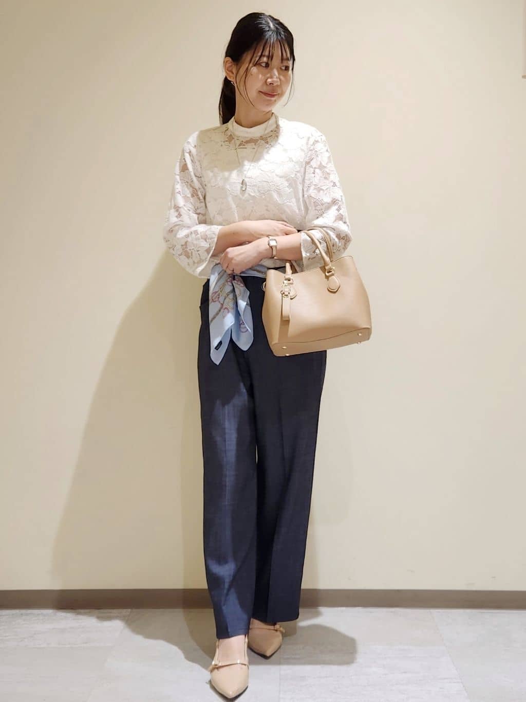 yukaさんの「COUP DE CHANCE｜【手洗い可】コットン混レースブラウス」を使ったコーディネート