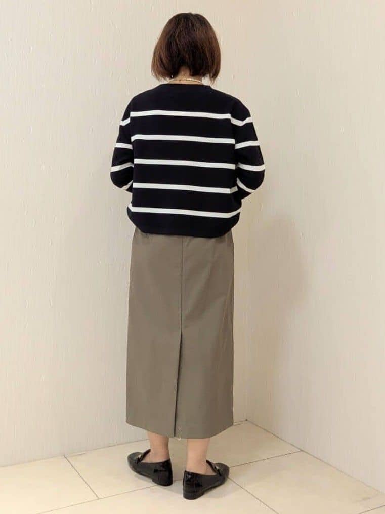 u-macoさんの「UNTITLED｜◆【ゆったり/洗える】クロップドニットプルオーバー」を使ったコーディネート