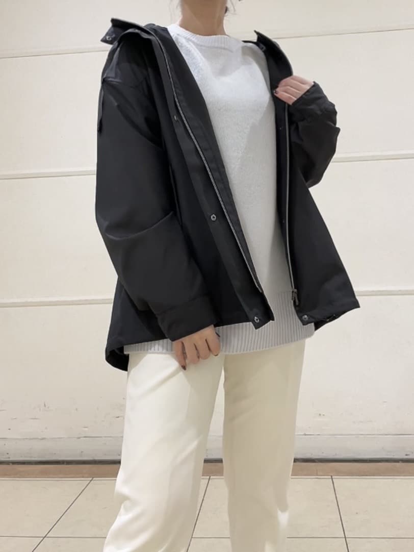 watanabeさんの「UNTITLED｜【洗える/はっ水】リラクシーマウンテンパーカー」を使ったコーディネート