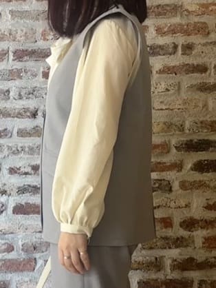 tokiさんの「THE SHOP TK｜【通勤にもカジュアルにも】CAVIAN ジレ/セットアップ可」を使ったコーディネート