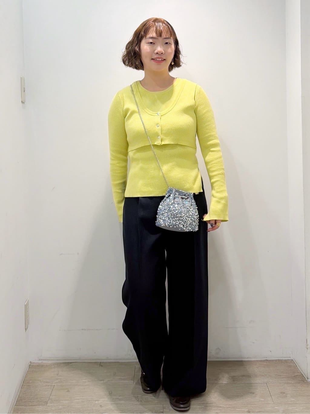 sumicaさんの「OPAQUE.CLIP｜金ボタンデザインワイドパンツ／セットアップ対応【洗濯機OK】《S～LL》」を使ったコーディネート