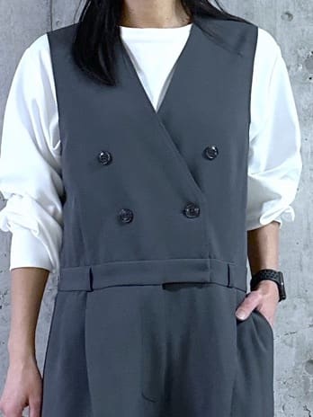 kumiさんの「Dessin｜【洗える】セットアップ風ジレオールインワン」を使ったコーディネート