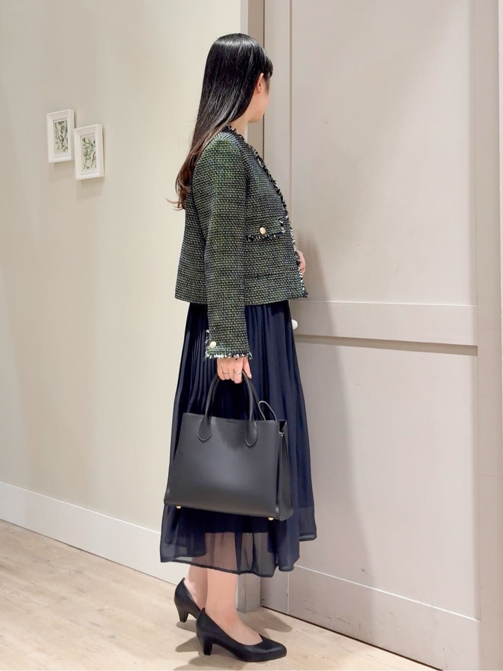 Mayuさんの「grove｜【ハレの日・通勤】着回しできる上品ツイードジャケット」を使ったコーディネート