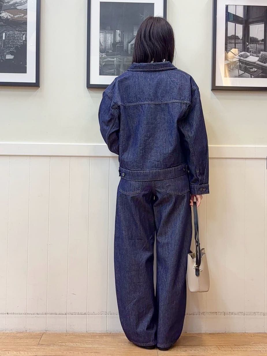 えぬさんの「SHOO･LA･RUE｜【2点セット/洗濯機可】時短でコーデが決まる ジャンドレ+リブインナー」を使ったコーディネート