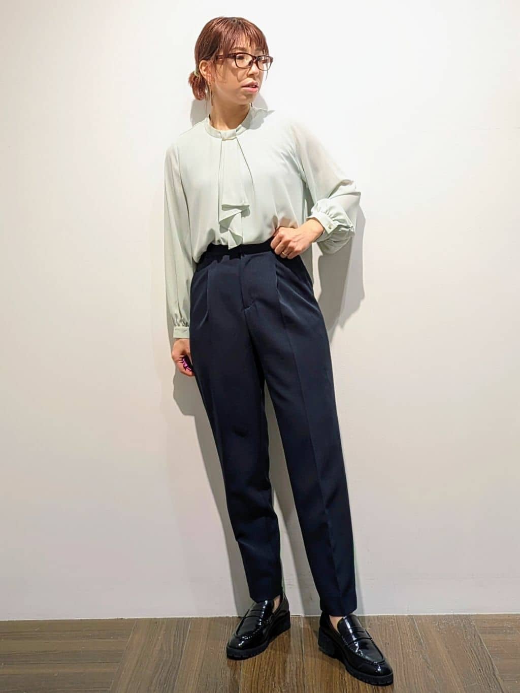 4410さんの「THE SHOP TK｜【通勤スタイルに】ダブルクロス ノーカラージャケット/セットアップ可」を使ったコーディネート