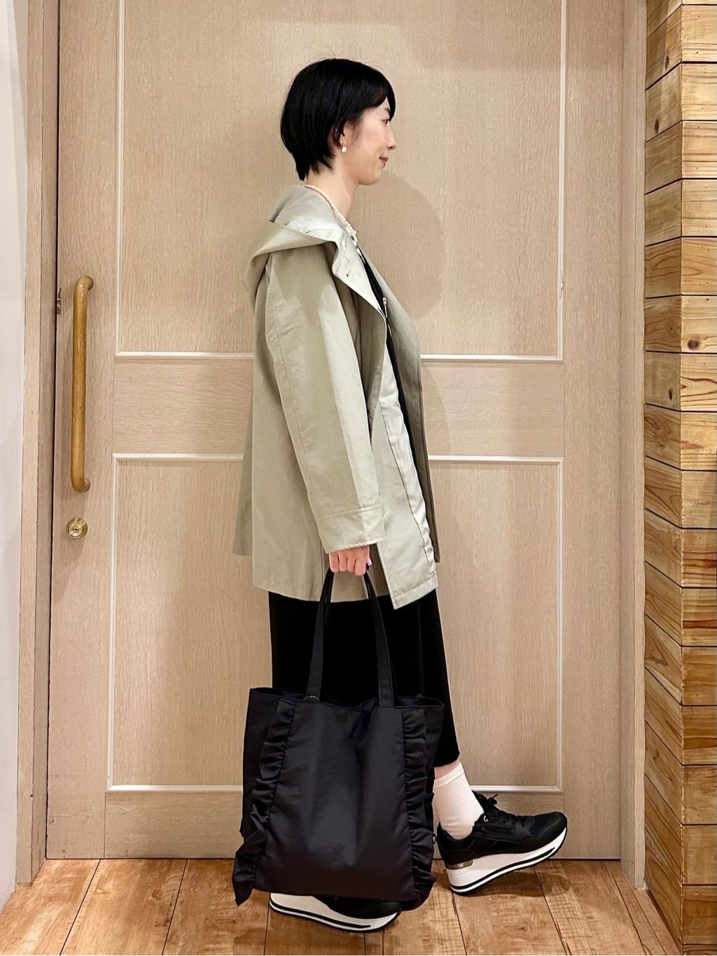 ちぐささんの「SHOO･LA･RUE｜【S-LL/洗濯機可】着こなしいろいろ 首元すっきりボートネック ボーダーロンT」を使ったコーディネート