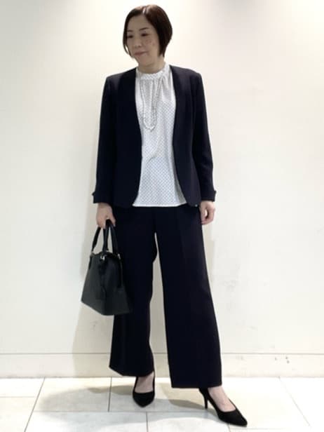 フミさんの「Reflect｜【SS-4Lサイズ／通勤／セットアップ可】ノーカラージャケット」を使ったコーディネート
