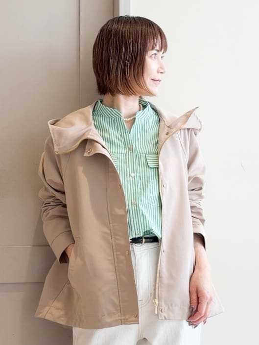 yamakoさんの「grove｜【撥水】きれいめに着こなせるマウンテンパーカ」を使ったコーディネート
