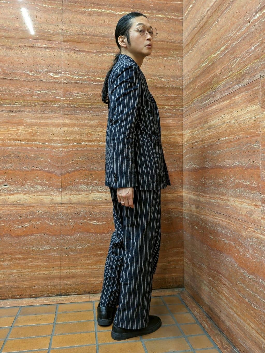 かしげるさんの「TAKEO KIKUCHI｜【BOWLER HAT LABEL】サッカーストライプ ダブルジャケット」を使ったコーディネート