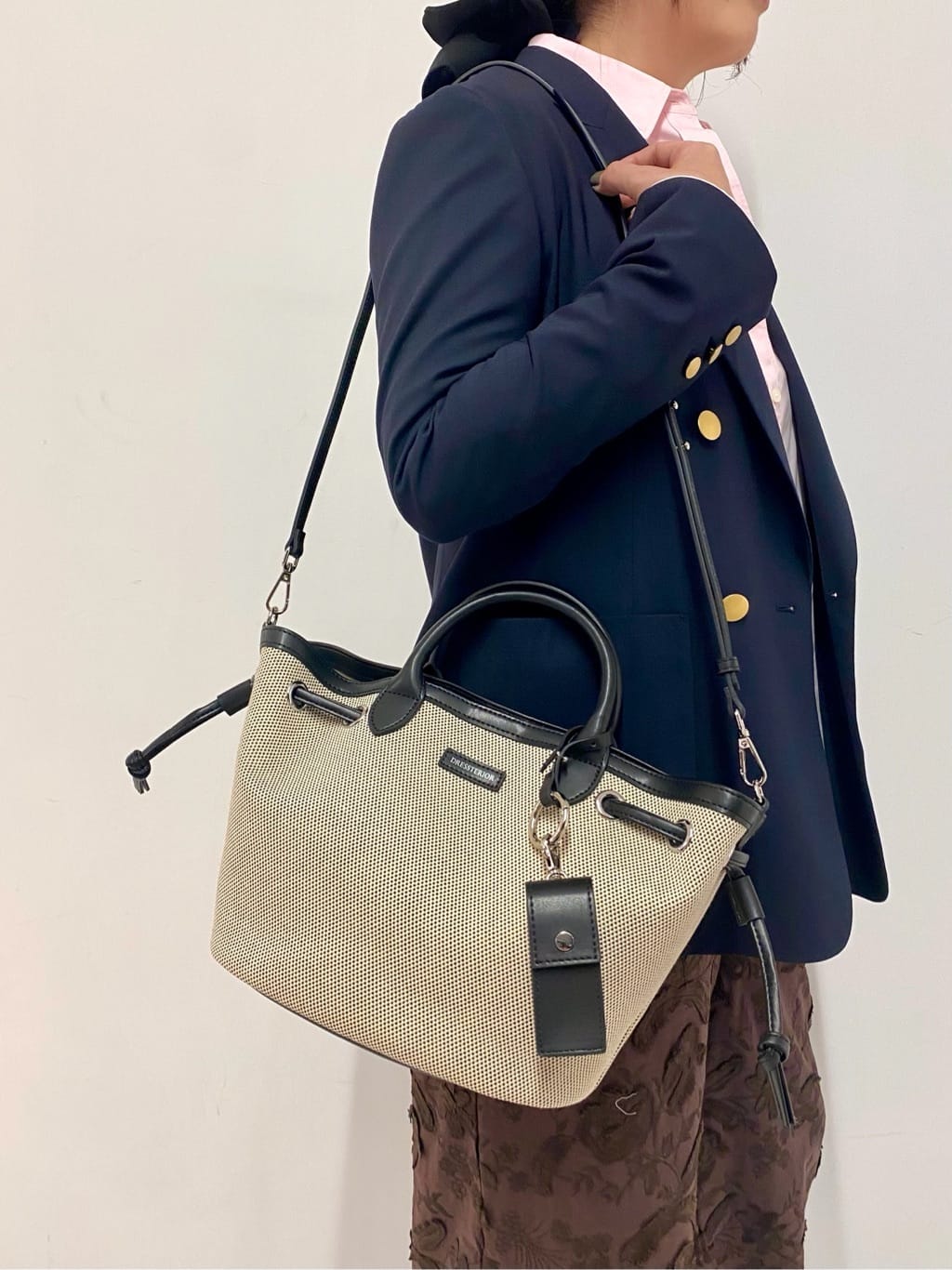 Sawaguchiさんの「DRESSTERIOR｜コンフォート ダブルブレザー」を使ったコーディネート