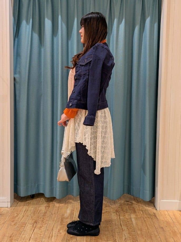 うりさんの「SHOO･LA･RUE｜【SHOO・LA・RUE DENIM/S-LL/高レビュー】大人のための ノーカラーデニムジャケット」を使ったコーディネート