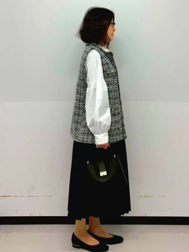 くまみさんの「OPAQUE.CLIP｜《通勤対応》ツイードジレ【洗える】」を使ったコーディネート