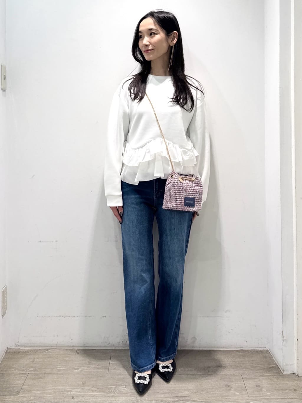 yuicciさんの「OPAQUE.CLIP｜裾フリルドッキングトップス【洗濯機OK】」を使ったコーディネート